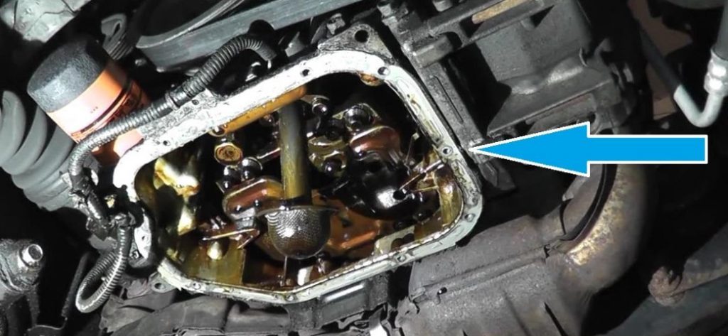 How to Remove Old Gasket From Oil Pan